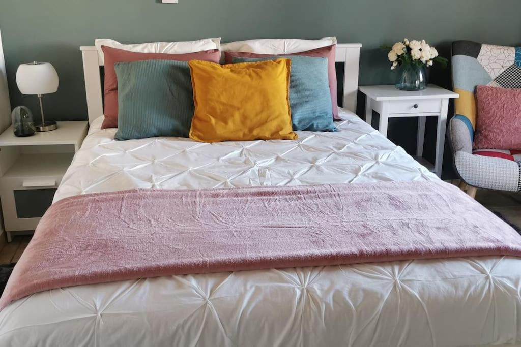 Pretty And Quiet Studio, With Wifi And Parking Limassol Exteriör bild