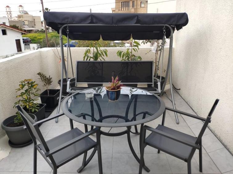 Pretty And Quiet Studio, With Wifi And Parking Limassol Exteriör bild